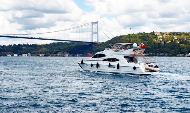 Private Yacht Bosphorus & Black Sea Cruises from Istanbul to Poyrazköy