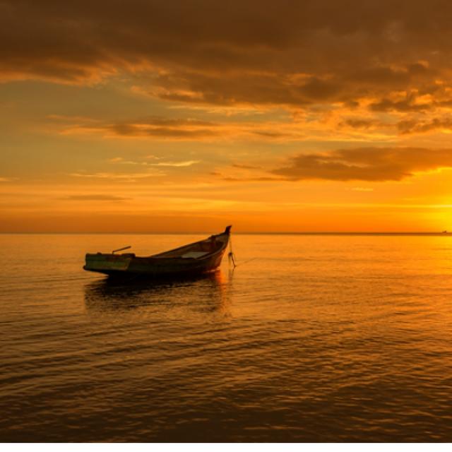 Squid Fishing Sunset and Night Dinner Cruise Phu Quoc with Pickup