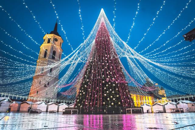 8 Day New Year in the Baltics
