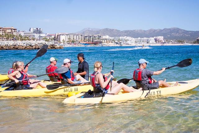 Private Snorkel & Kayak in Cabo San Lucas & The Arch Tour