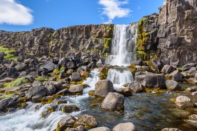 PRIVATE DAY CHASING WATERFALLS AND SKY LAGOON
