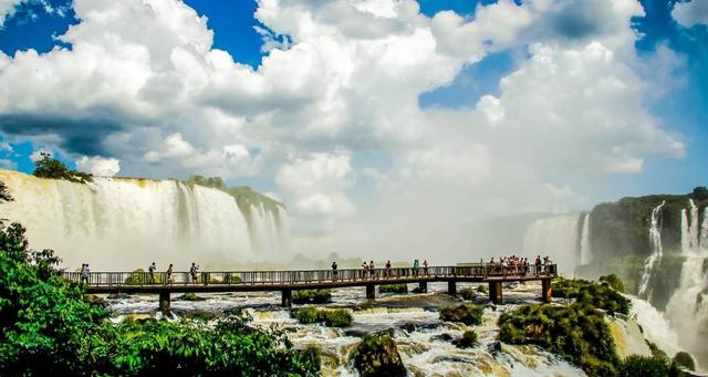 7 Days Paraguay Secrets: Asunción, Encarnación and Iguazu Falls