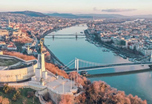 4 Days Budapest City Package