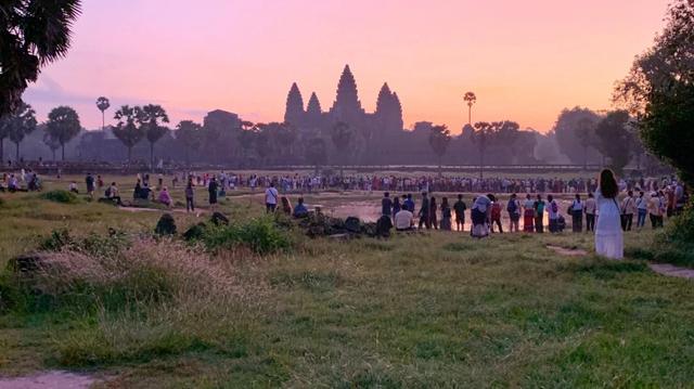 Angkor Sunrise Tour