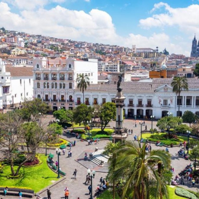 8 Days in Ecuador's Heartland: From Mountains to Hot Springs 1