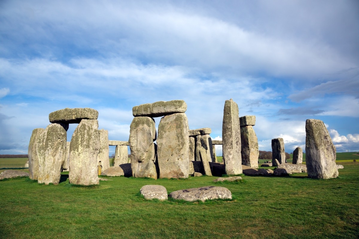 Windsor and Stonehenge Tour from London 1