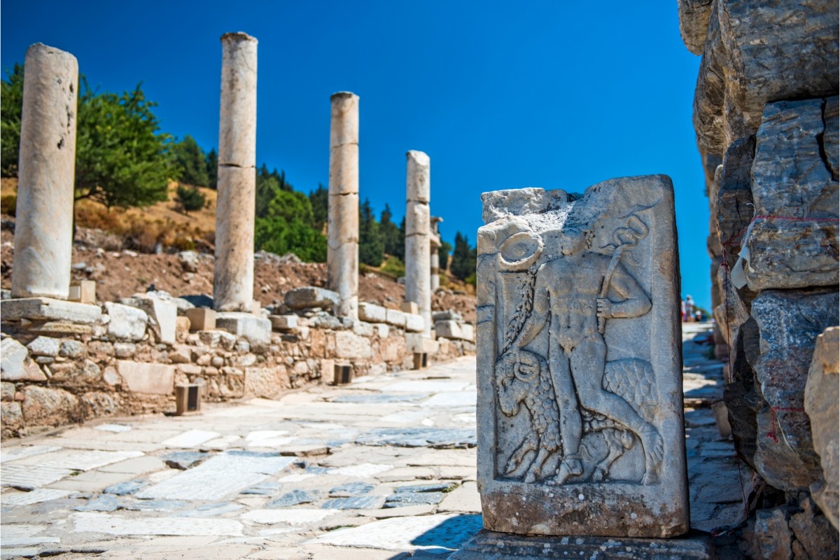 Ephesus tours and Virgin Mary's House Temple Artemis tours 1