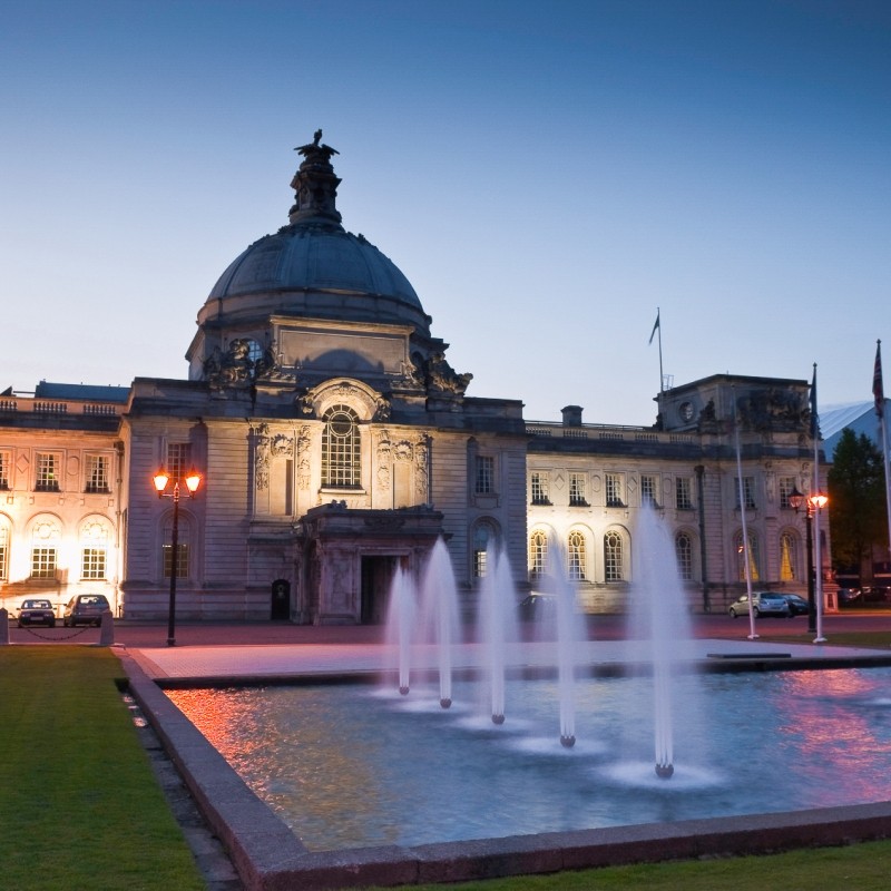 Cardiff Day Trip from London 1