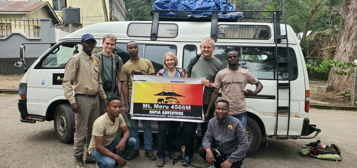 4 Days Mount Meru Trek 1