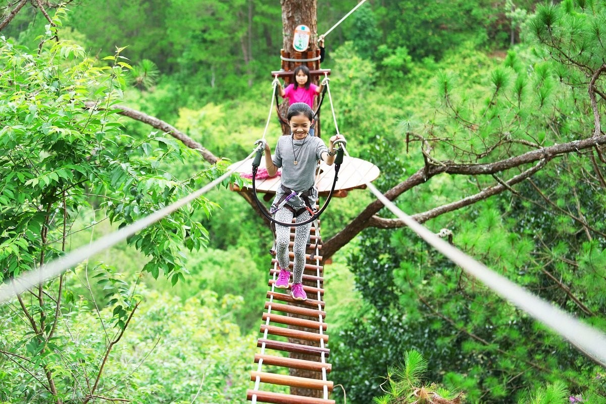 Dalat High Ropes Course (Zipline) Tour 1
