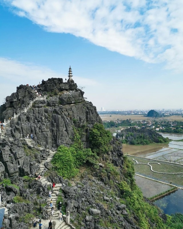Hoa Lu, Trang An & Mua Cave Full-Day Tour from Hanoi – Ninh Binh Heritage & Nature 1