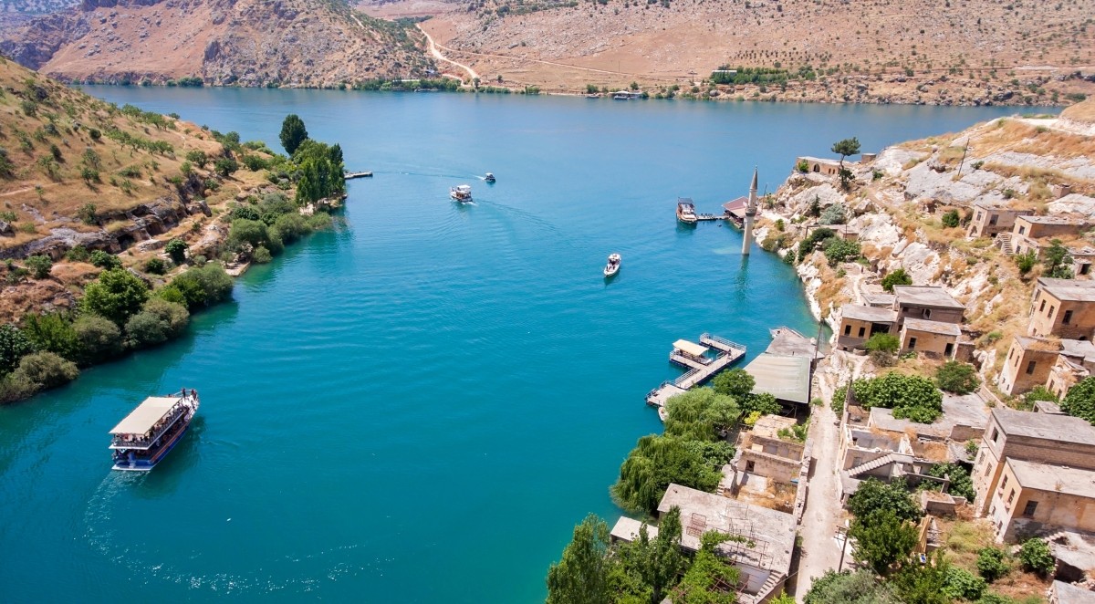 5 Day Mesopotamian Discovery Tour: Diyarbakir, Mardin, Sanliurfa & Gaziantep Adventure 1