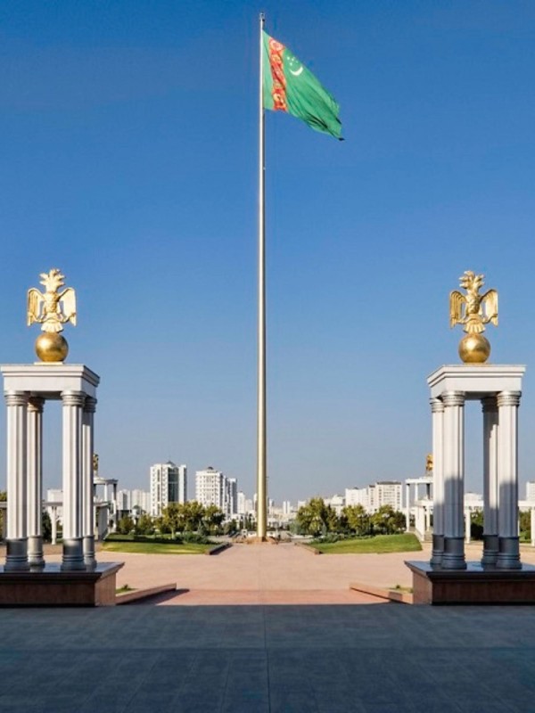 4-Day Tour through the Untamed Beauty of Ashgabat and Darvaza 1