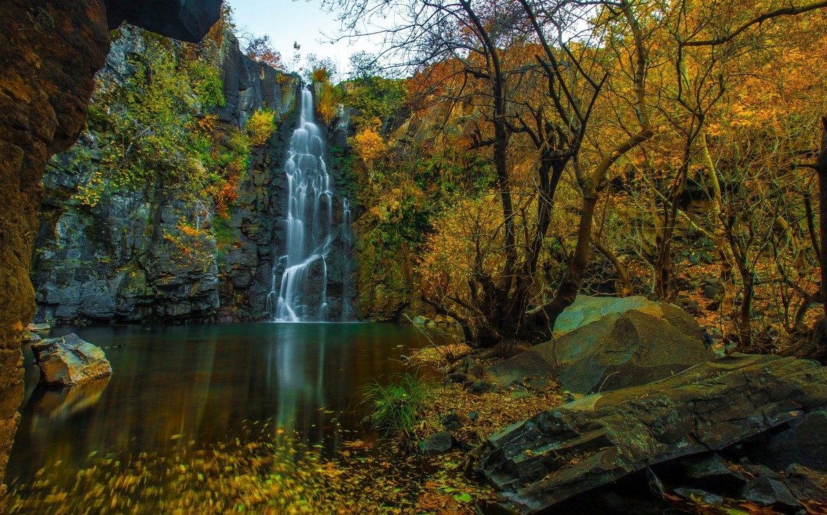 Daily Nature & Folklore Tour from Diyarbakır to Seyhandede Waterfall 1
