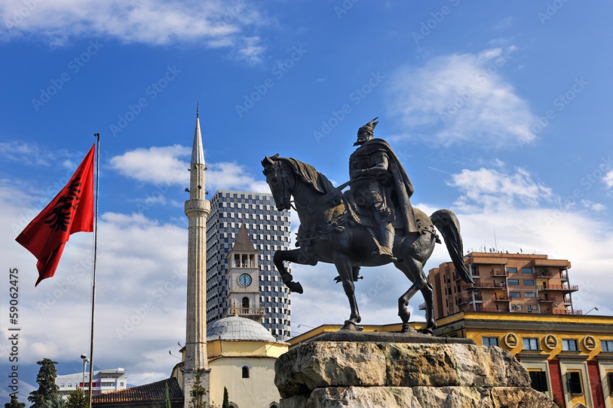 Daily tour Berat city and Belsh Lake 1