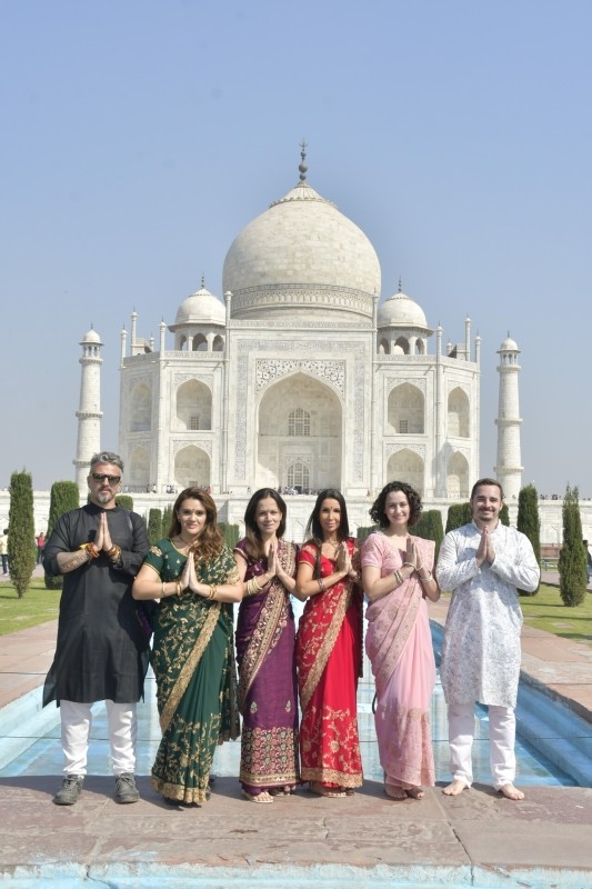 Same day Taj mahal & Agra Fort Tour with Elephant Sanctuary 1