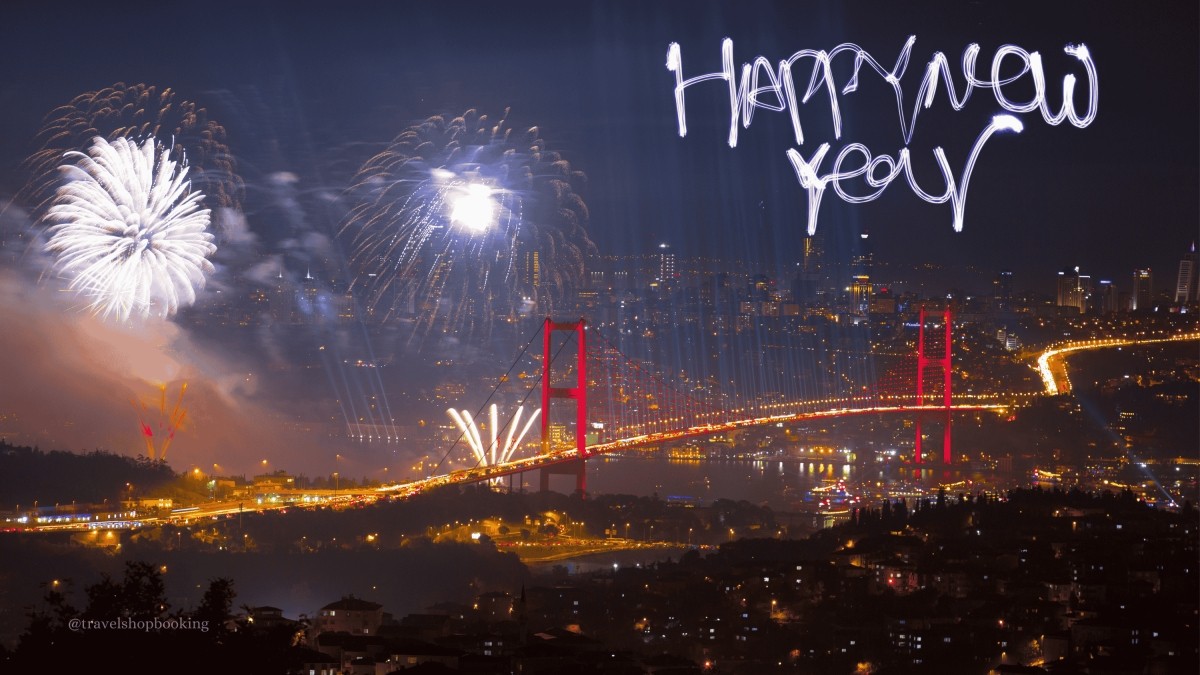 2027 New Year's Eve Istanbul Dinner Cruise 1