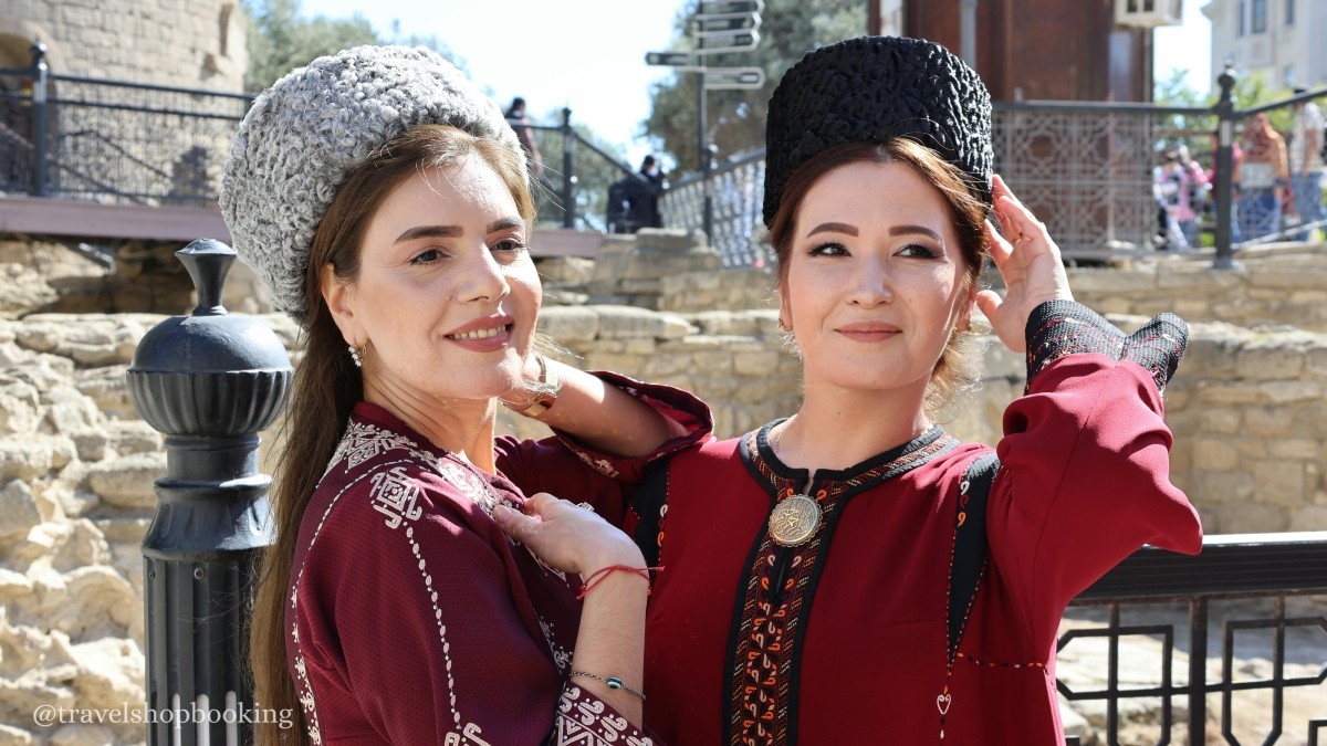 11 Day Caucasus Tour: Azerbaijan & Georgia – Baku, Kakheti, Kazbegi, Vardzia 1