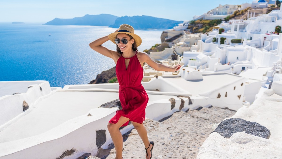 Athens, Santorini & Crete Explorer Tour – 6 Days | Greece City & Island Discovery 1