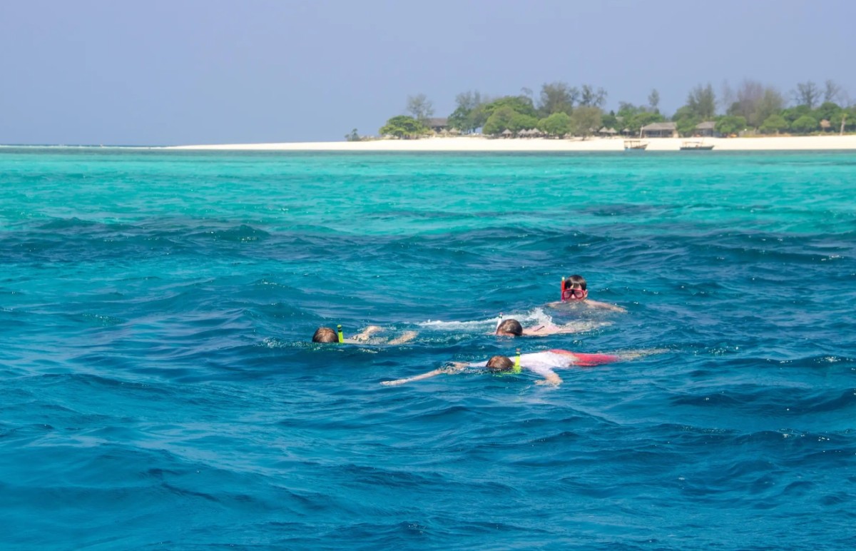Zanzibar: Nyange Sandbank, Bawe Island Snorkeling Cruise & BBQ Lunch 1