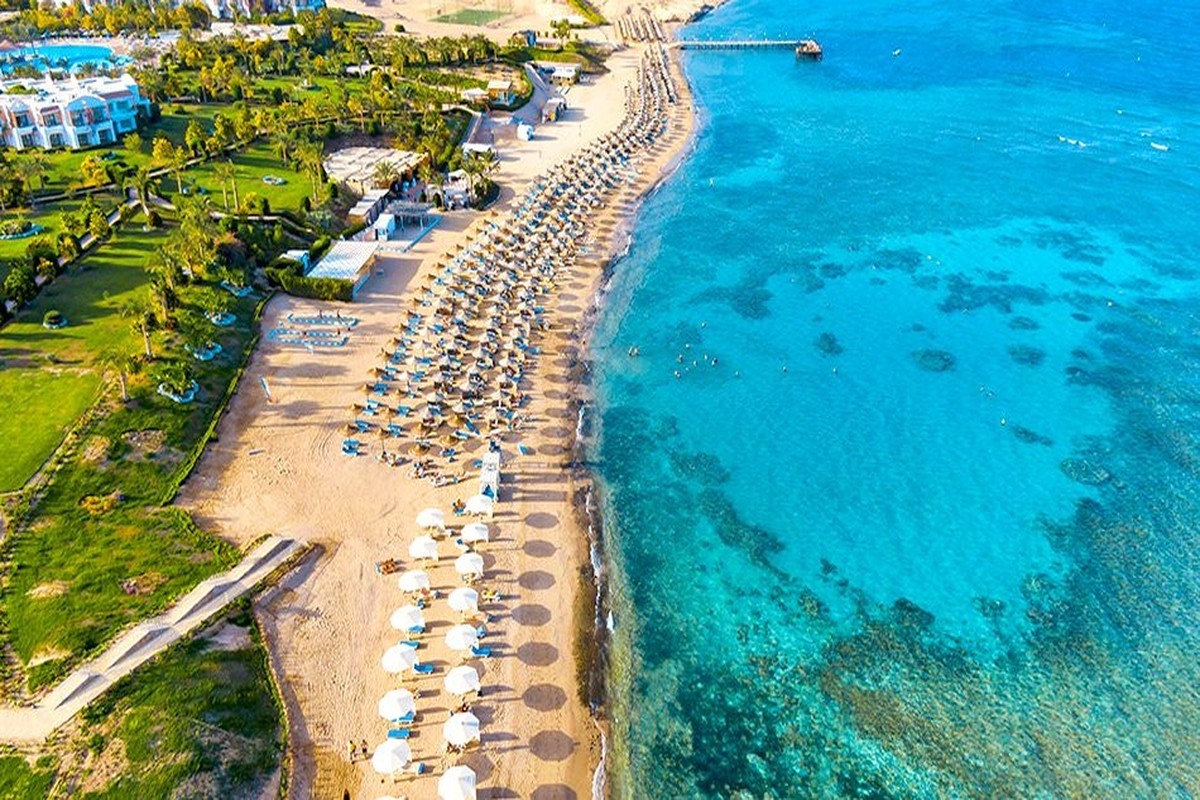10-Day Egypt Private Tour: Nile Cruise, Abu Simbel, Balloon & Red Sea 1