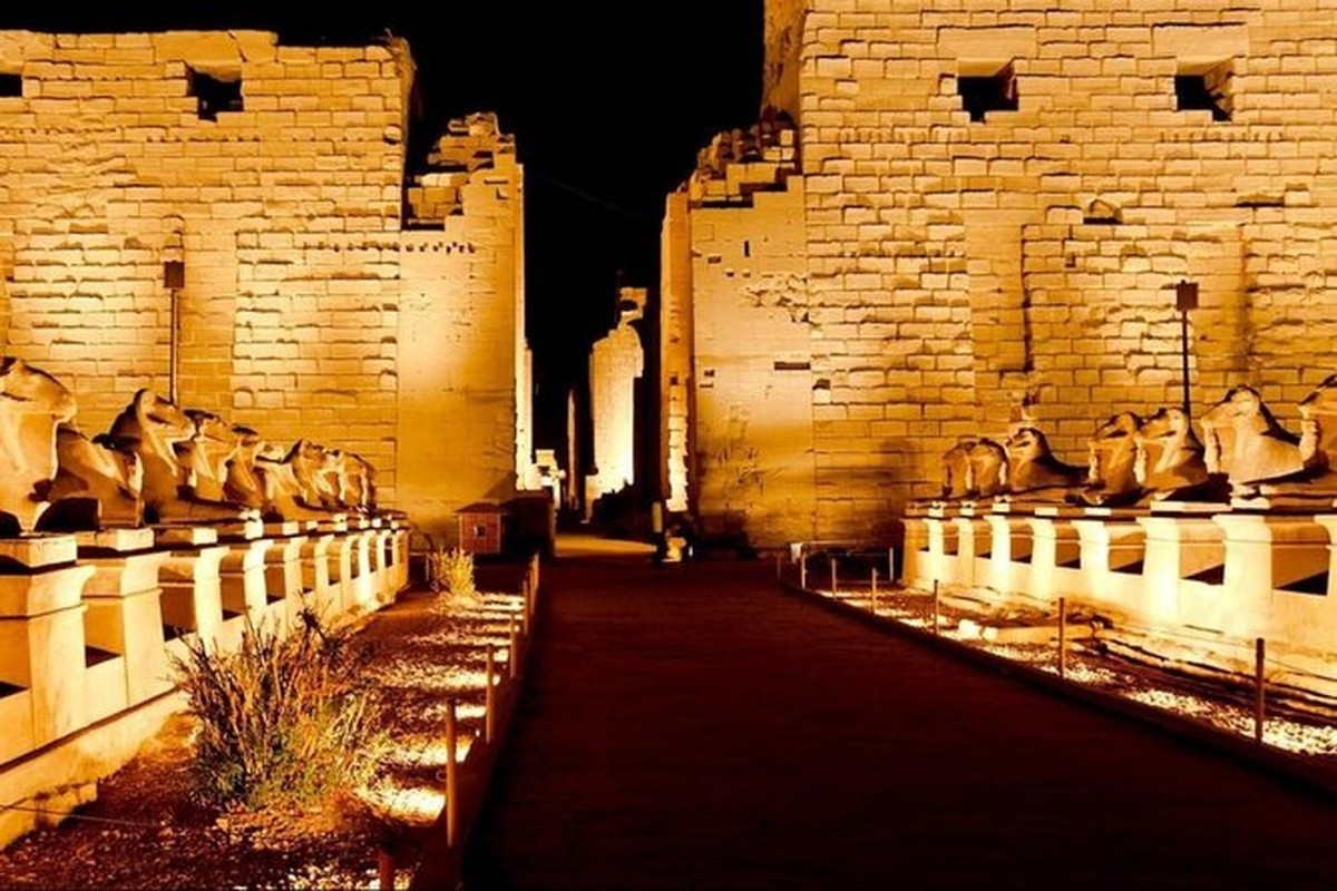 Evening Karnak Temple Sound & Light Show in Luxor with Dinner 1
