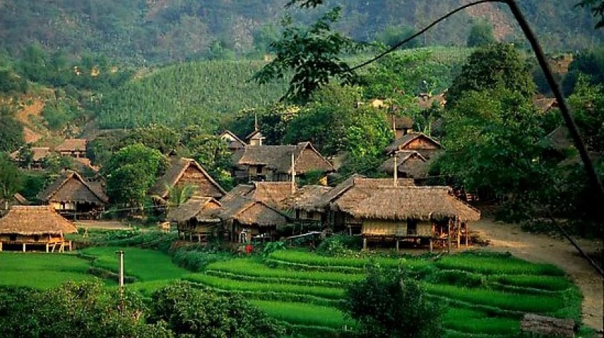 6 Days the North West Loop of Vietnam Tour 1