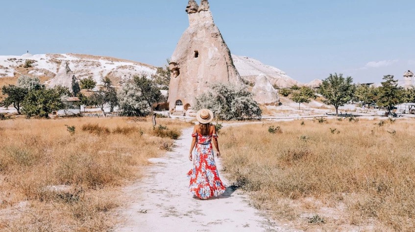 Experience Cappadocia & Istanbul in 5 Days with Balloon Flight Views 1