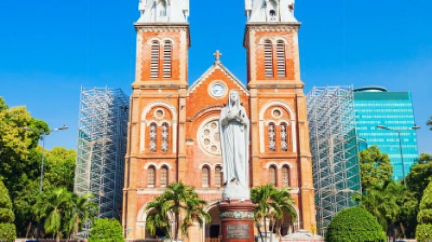 Vietnam and Cambodia Package Tour - in 5 Days 4 Nights -Lvp Travel 1