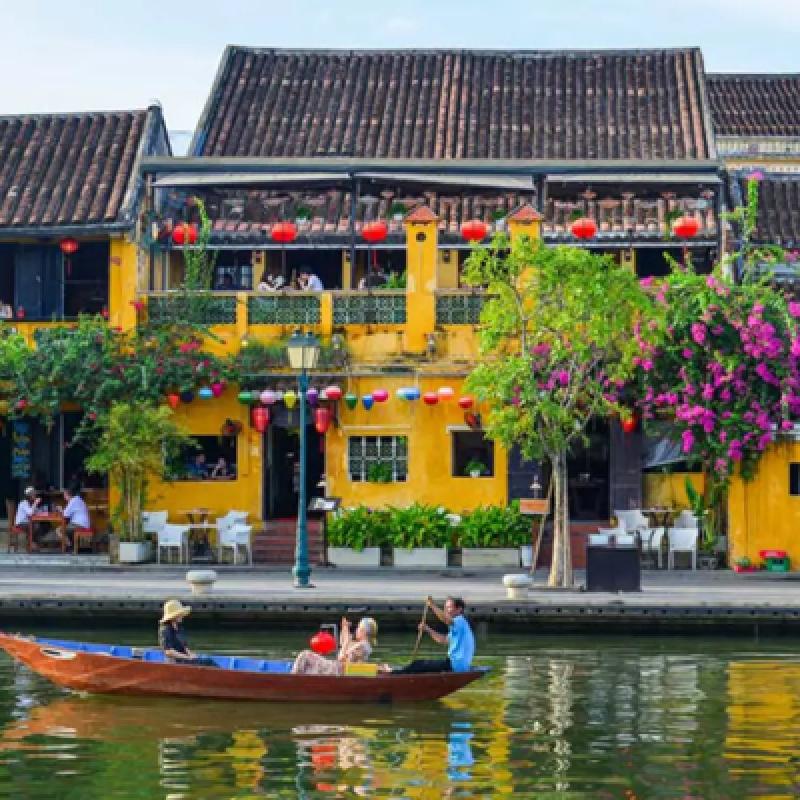 Danang - Hoian - Hue (6 Days - 5 Nights) Danang - Hoian - Hue (6 Days - 5 Nights)