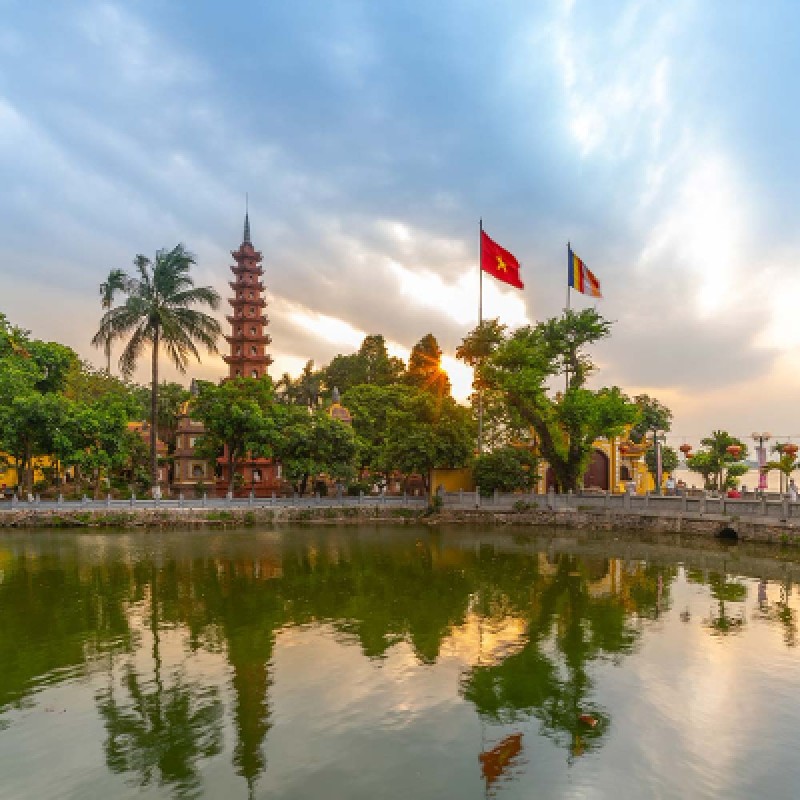 Hanoi - Halong - Danang - Hoian - Saigon - Muine (12 Days - 11 Nights) 1