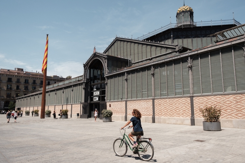 Barcelona City Bike Tour | Highlights & Hidden Gems 2