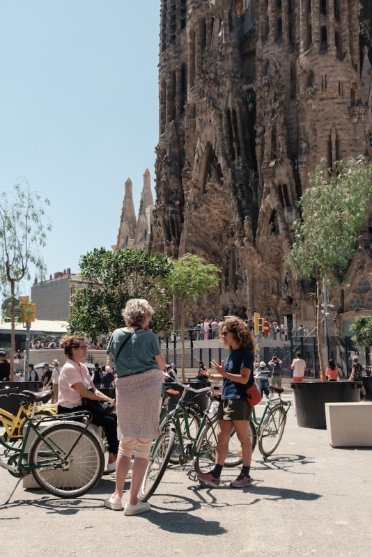 Barcelona City Bike Tour | Highlights & Hidden Gems 4