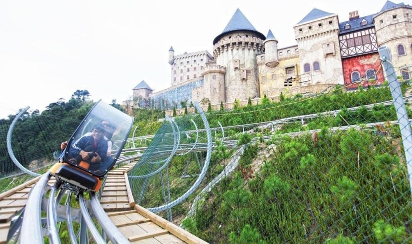 Ba Na Hills Full-Day Highlights Golden Bridge French Village Private Tour from Da Nang 3