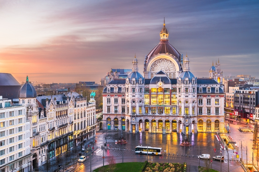 Antwerp: One Day Audio Tour Experience 2
