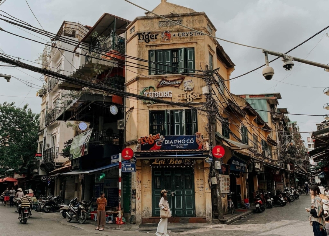 Vietnam Northern Symphony 5 Days Hanoi, Halong Bay, and Trang An complex 1