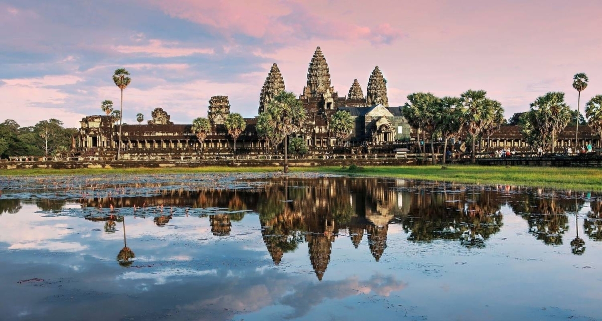 Golden Triangle Expedition 16 Days, Vietnam, Cambodia, Thailand 1