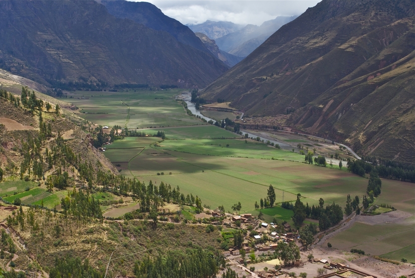 Sacred Valley Chinchero Inca town, Moray terraces & Ollantaytambo Full Day from Cusco 3