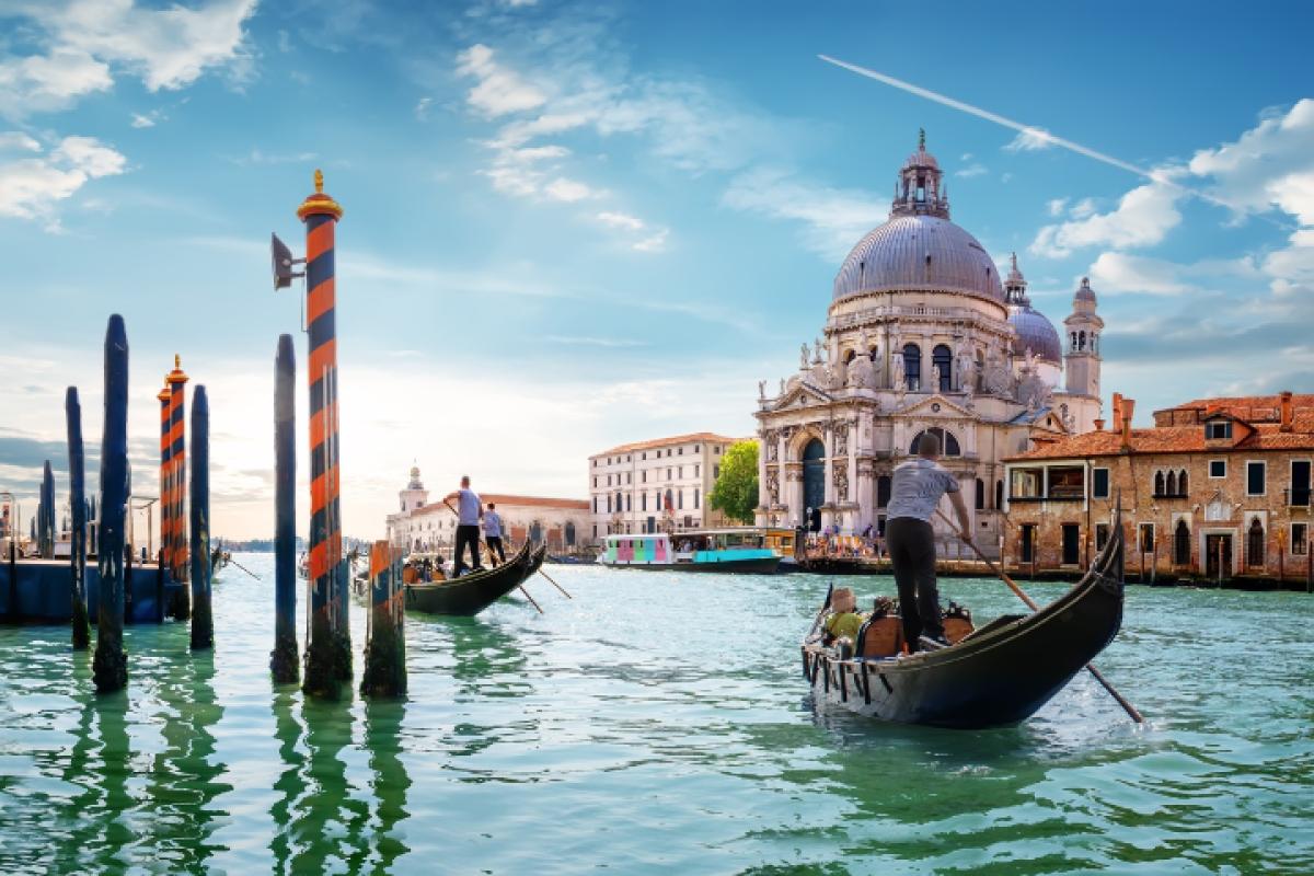 Venice Self Guided Walking Tour with an APP Venice Self Guided Walking Tour with an APP