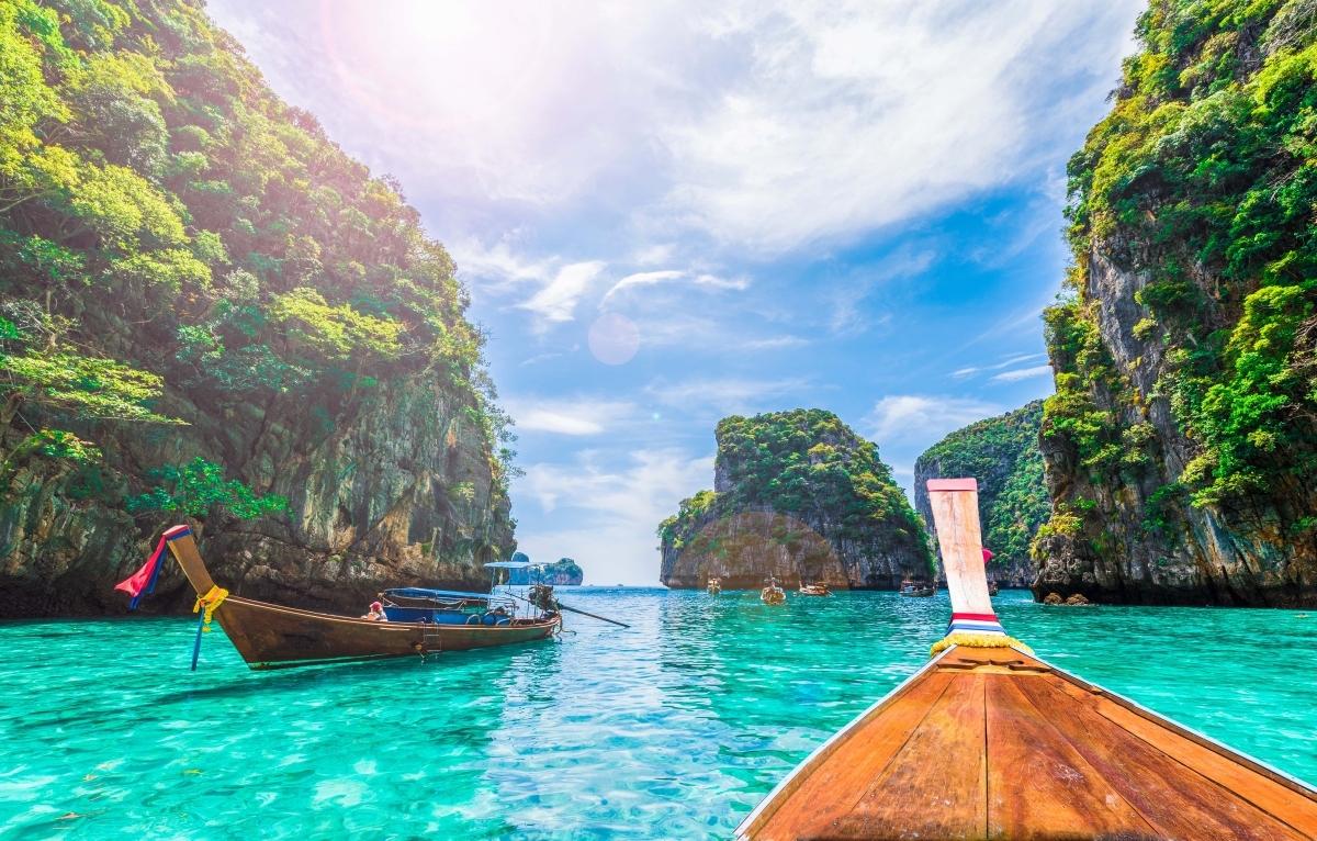 Spirits Of Vietnam, Cambodia & Thailand In 16 Days 1