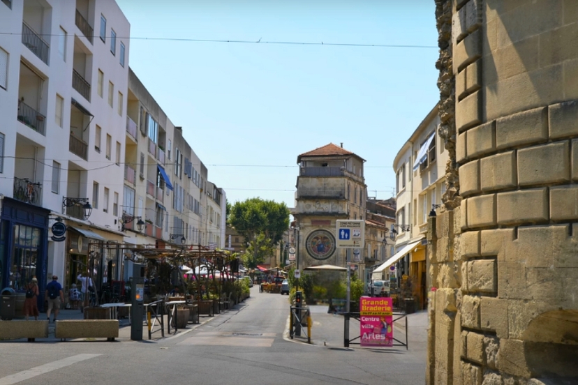 Arles Vincent Van Gogh Walking Tour with an APP 4