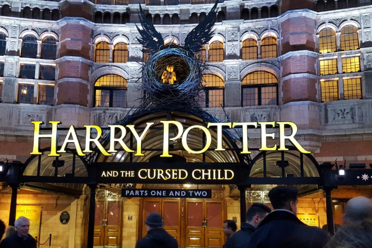 London: Harry Potter Self-Guided Walking Tour with an APP London: Harry Potter Self-Guided Walking Tour with an APP