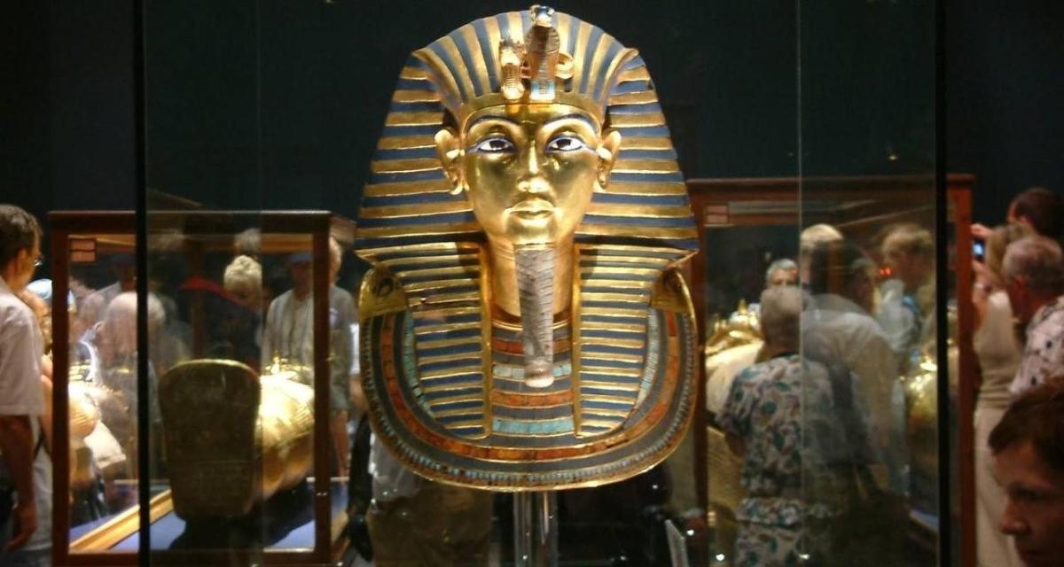 Tour To Giza Pyramids And The Egyptian Museum Tour To Giza Pyramids And The Egyptian Museum