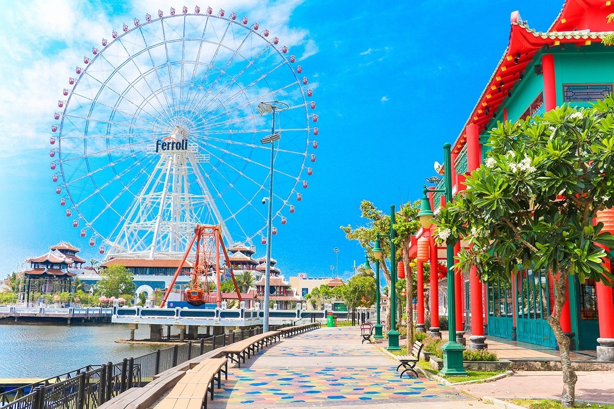 Asia Park Ticket with Round-Trip Private Transfer from Da Nang 1