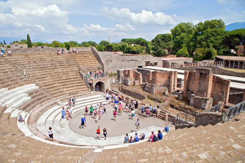 From Naples: Amalfi Coast & Pompeii Guided Tour without lunch – shared group 3