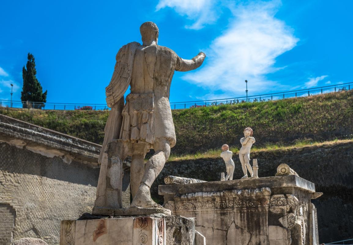 Pompeii and Herculaneum Tour with Entrance Tickets and Lunch - shared tour Pompeii and Herculaneum Tour with Entrance Tickets and Lunch - shared tour