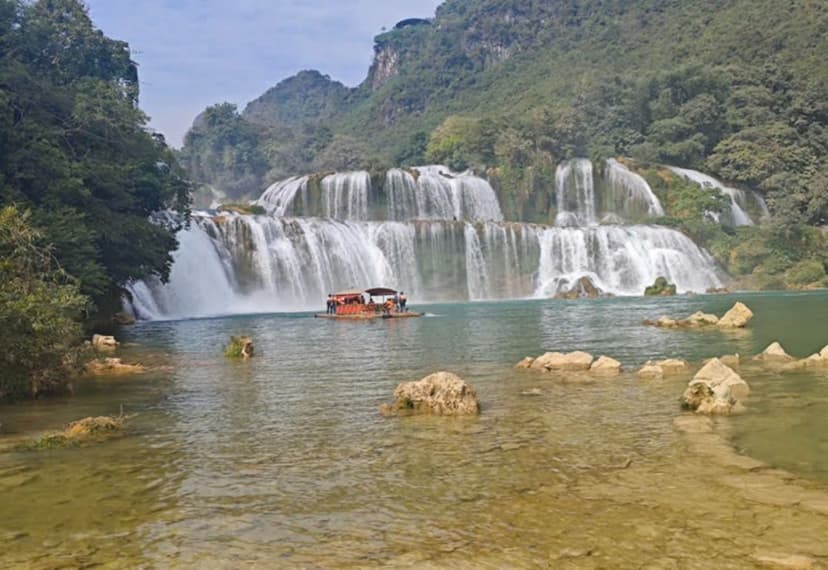 6 Days Visit Ha Giang - Cao Bang - Ba Be Lake 2