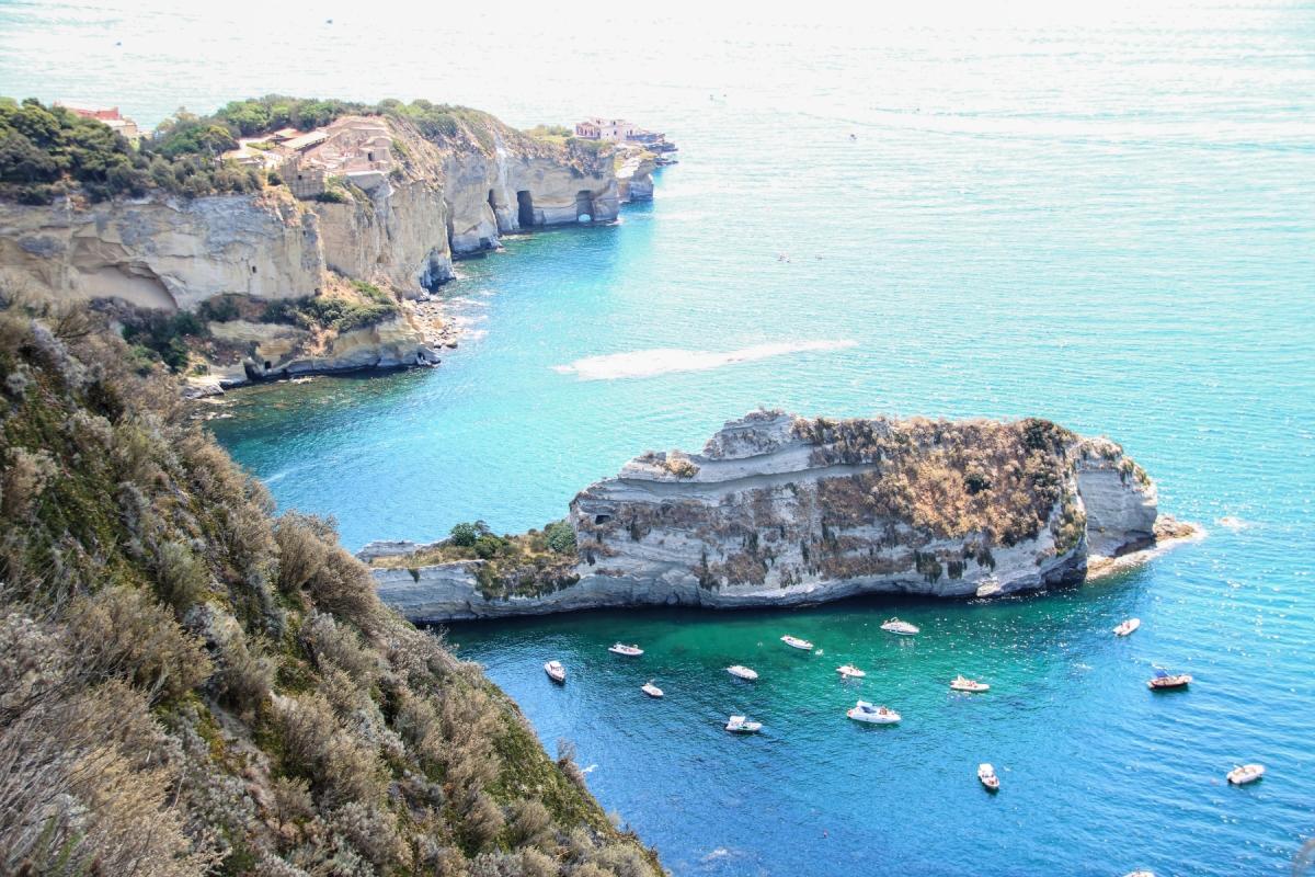 Boat tour of the Gulf of Naples with a sunset aperitif - shared tour Boat tour of the Gulf of Naples with a sunset aperitif - shared tour