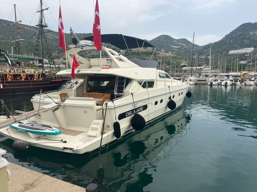 Private Lux Yacht Tour 2