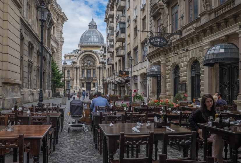 Athens to Cappadocia thru Bucharest and Istanbul - 3 Flights Included - Small Group Tour 4
